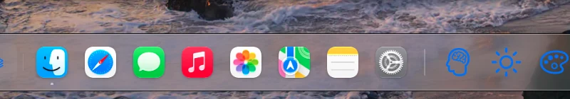 Running apps appear beside the pins with a dot under them